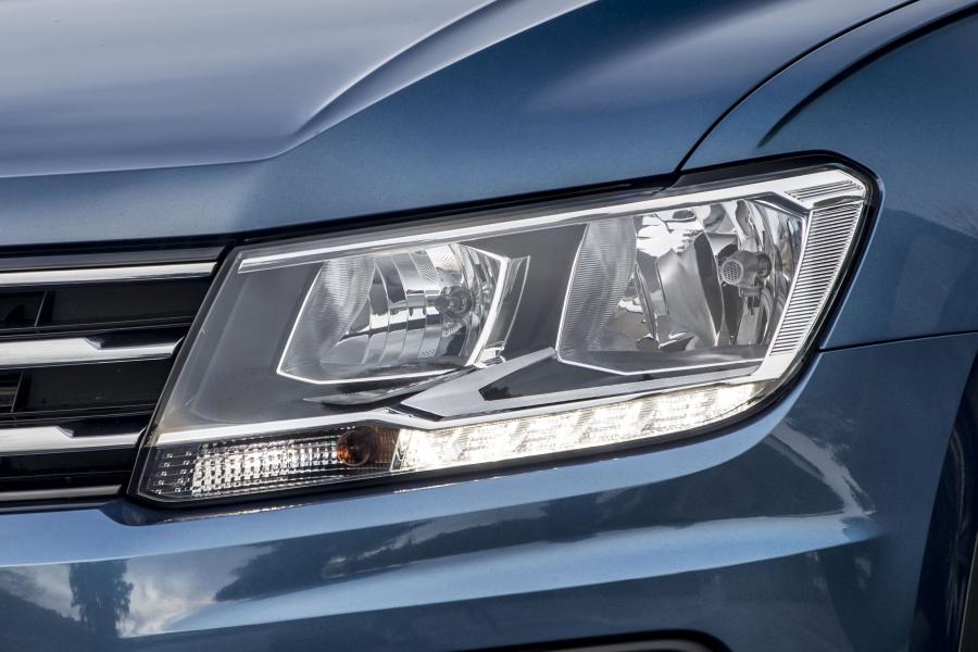 Детали экстерьера Volkswagen Tiguan Allspace 2018 года  (UK) (фото 18 из 40)